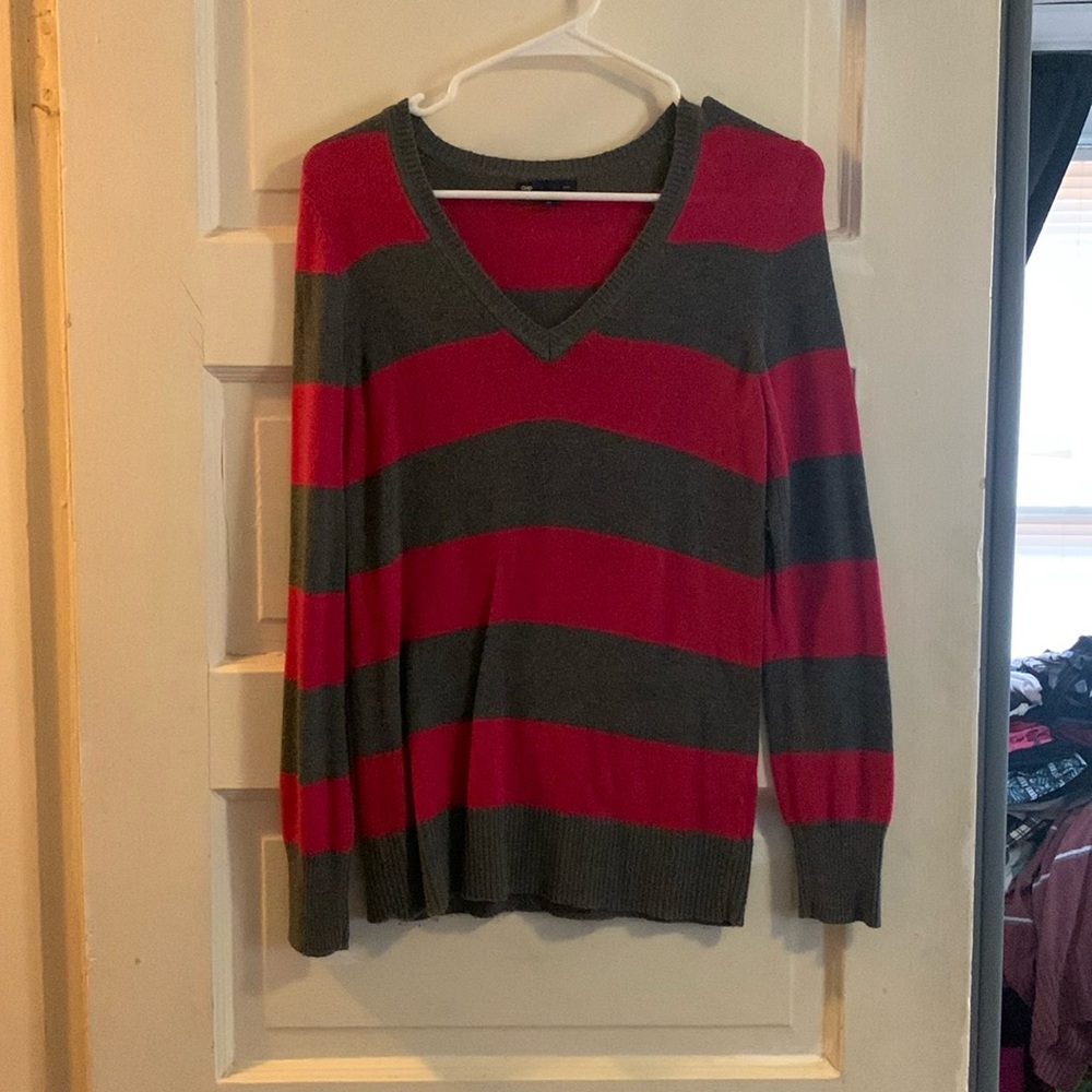 Gap Sweater